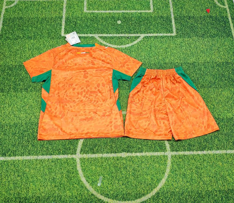 2026 Cote d'Ivoire Home Kids Jersey+shorts Kit 16#-28# · 4