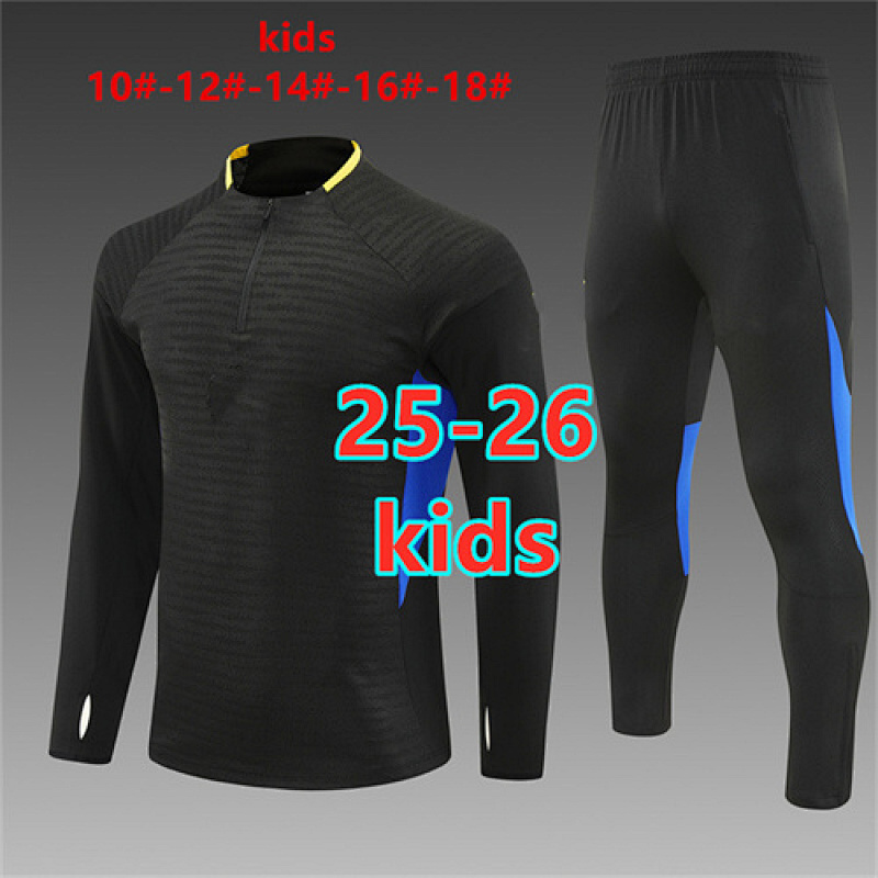 Manchester United Kids Long Sleeve Tracksuit 10#-18# · 3