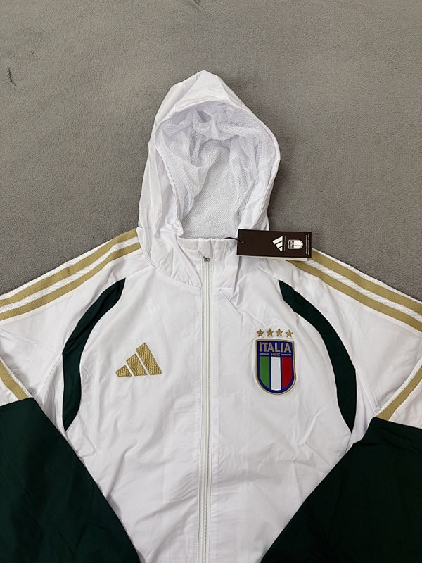 2026 Italy Windbreaker · 5