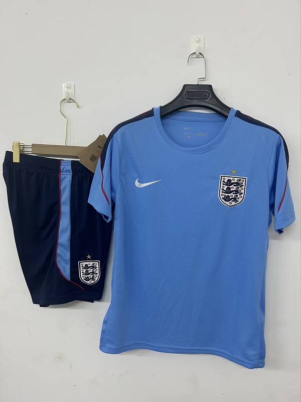 2026 England Short Sleeve Tracksuit Kit · 3