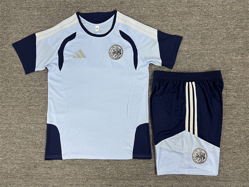Ajax Kids Short Sleeve Tracksuit 16#-28# · 3