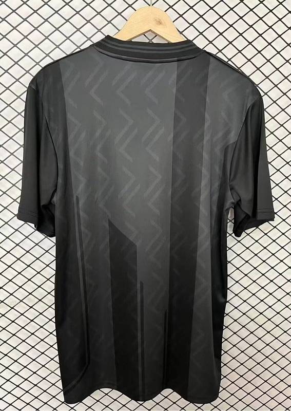 1993 Southampton Retro Jersey · 4