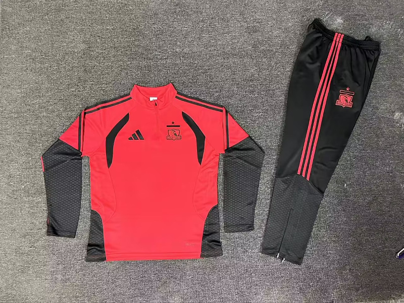 Colo-Colo Long Sleeve Tracksuit · 4