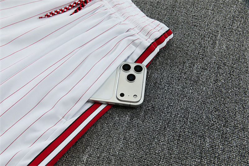 Manchester United Short Sleeve Tracksuit Kit 2