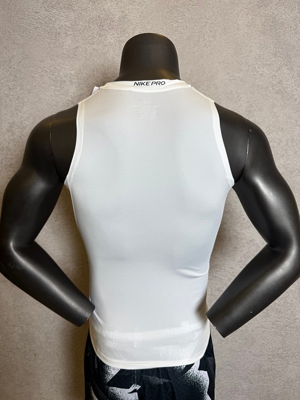 Nike Vest 8