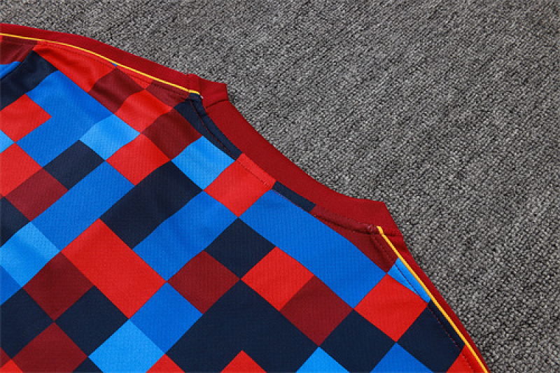 Barcelona Short Sleeve Tracksuity 5