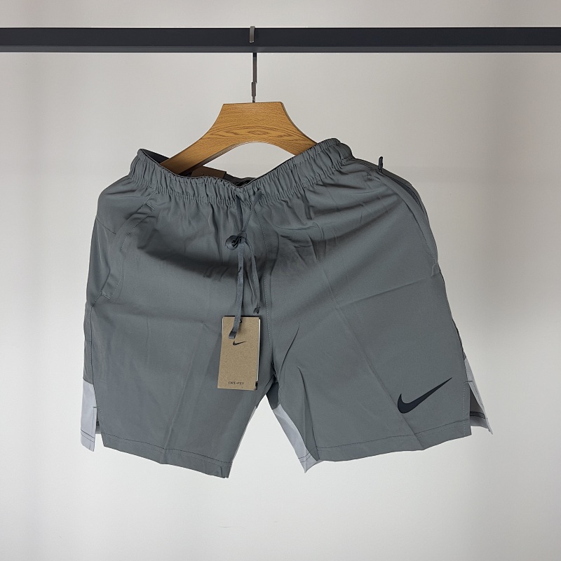 Nike Shorts 8