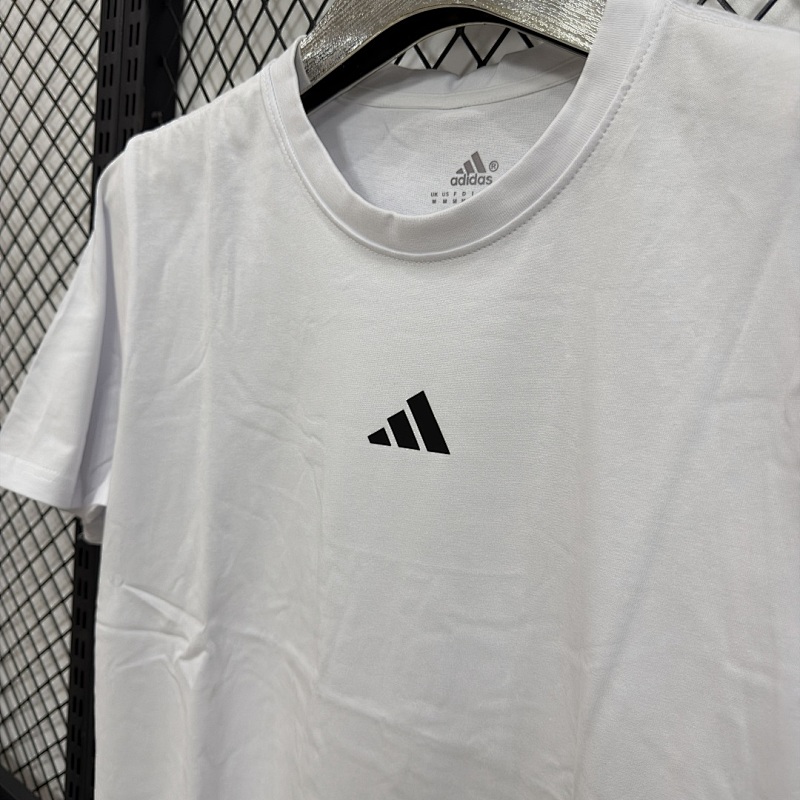 Adidas T-shirt T 9