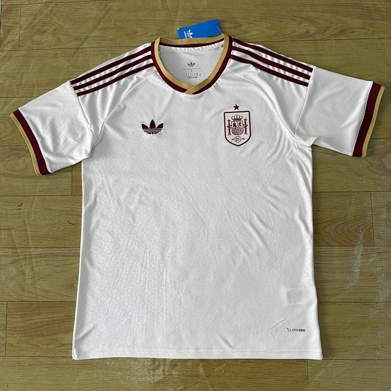 2026 Spain Away Fans 32 Teams Jersey 32 · 3