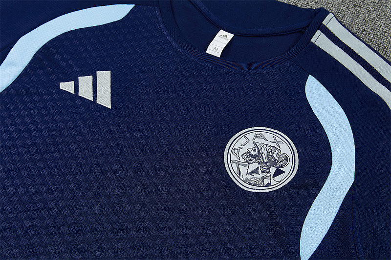 Ajax Short Sleeve Tracksuit · 4
