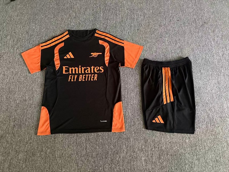 Arsenal Short Sleeve Tracksuit 3