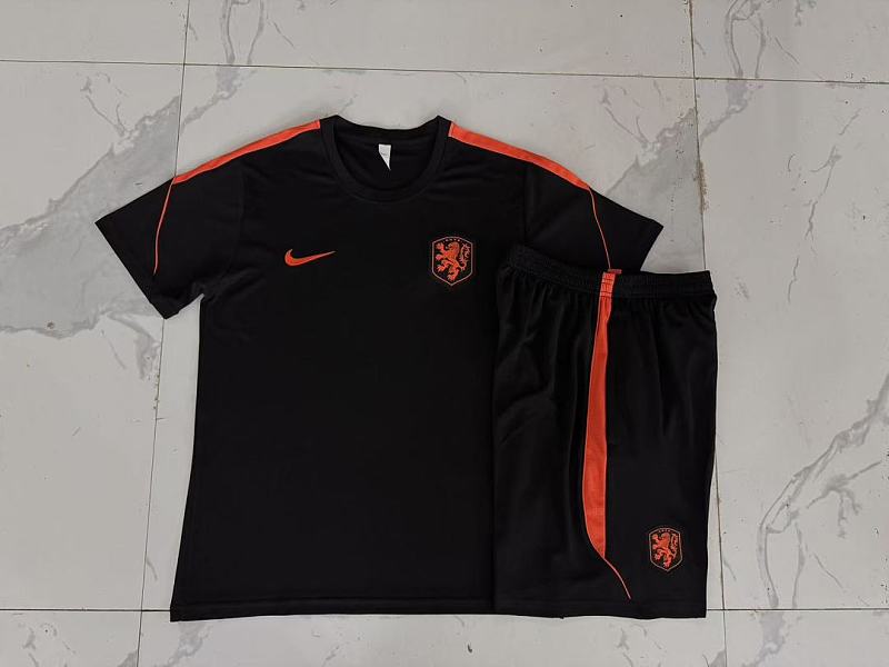 2026 Netherlands Short Sleeve Tracksuit · 3