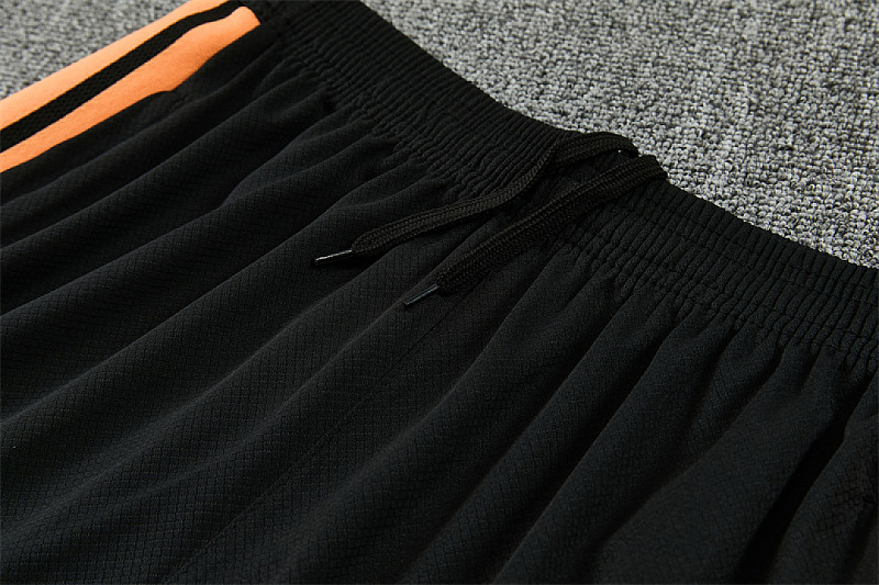 Arsenal Short Sleeve Tracksuit · 3