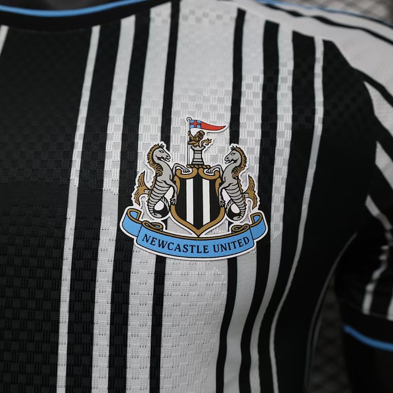 Newcastle United Home Player Version Jersey · 3