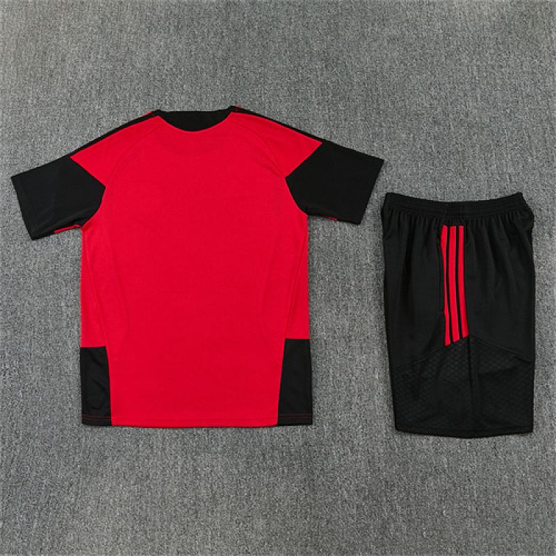 Manchester United Short Sleeve Tracksuit Kit 3