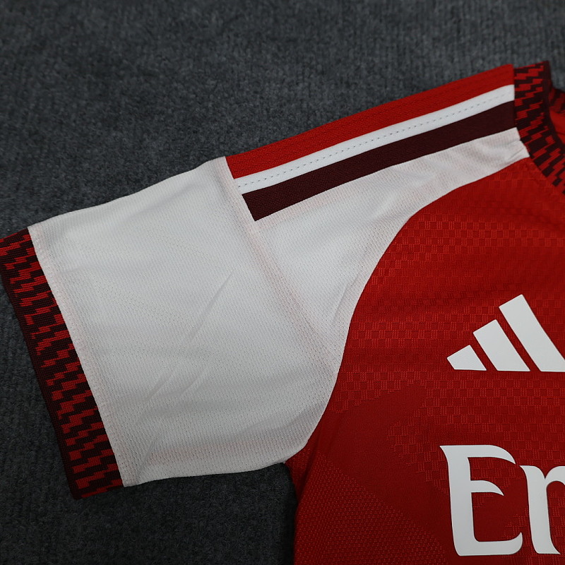Arsenal Home Player Short Sleeve Kit · 6