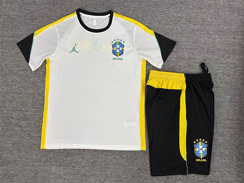 2026 Brazil Kids Short Sleeve Tracksuit 16#-28# · 3