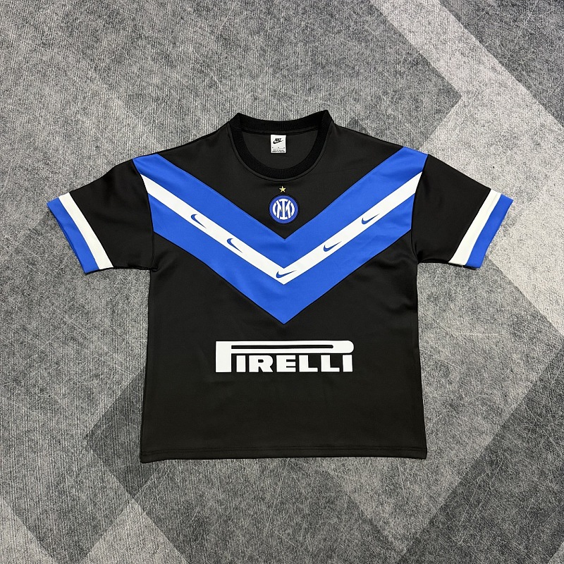 Inter Milan Extra Thick Short Sleeve Hoodie · 6