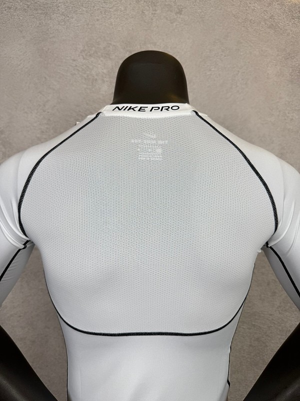 Nike T-shirt T 4