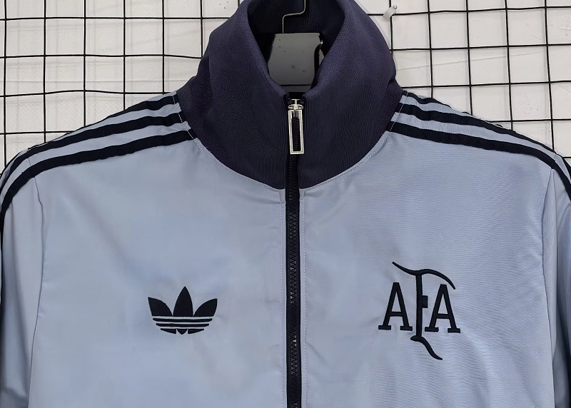 2024 Argentina Retro Windbreaker · 5
