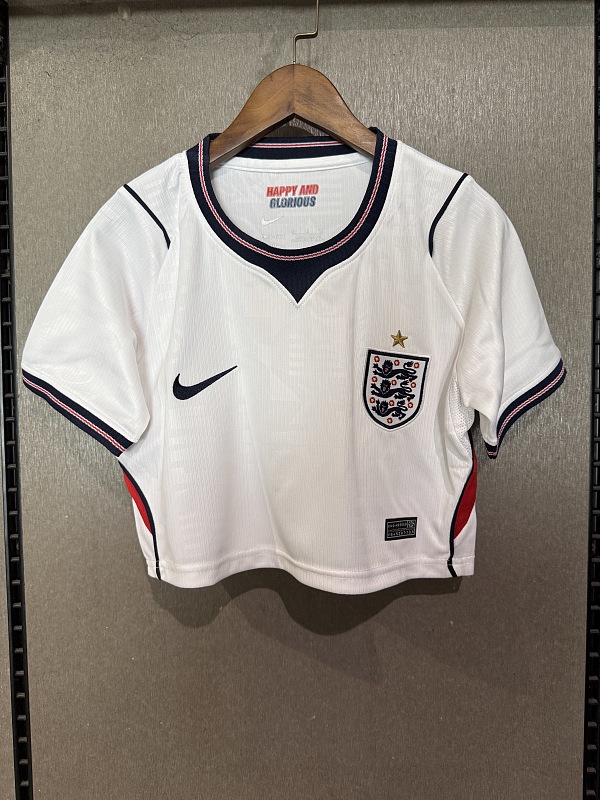 2026 England Home Women 32 Team Jersey 32 · 6