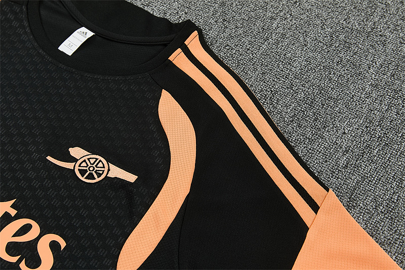 Arsenal Short Sleeve Tracksuit 11