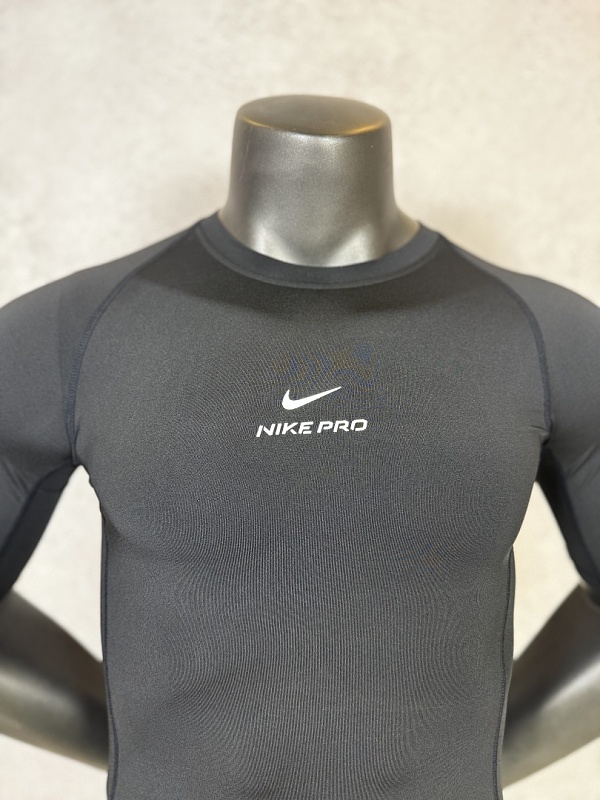 Nike T-shirt T 8