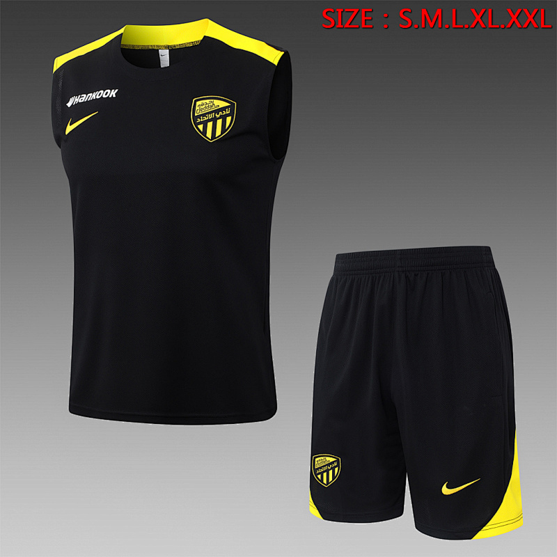 Ittihad Vest Tracksuit · 4