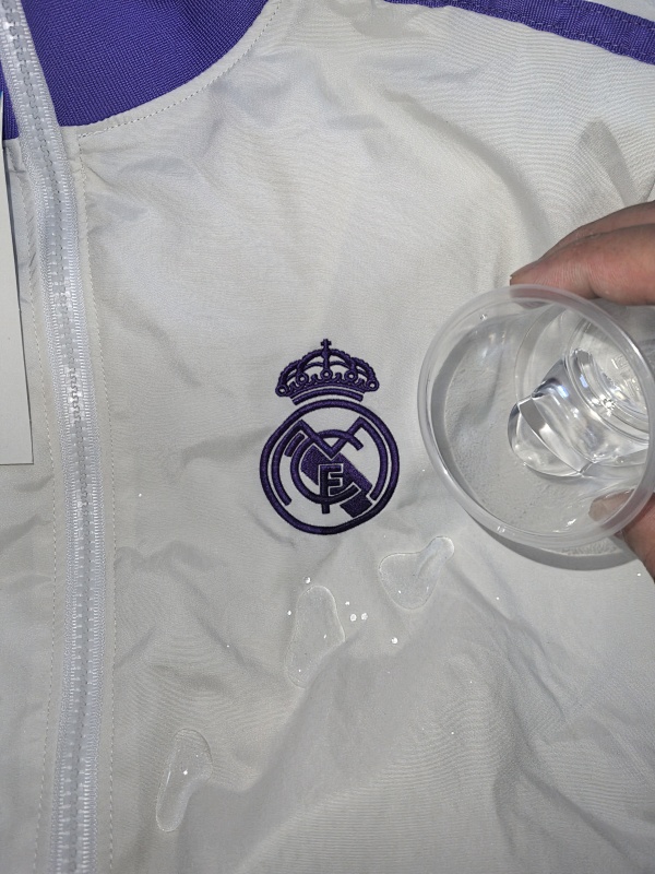 Real Madrid Windbreaker 4