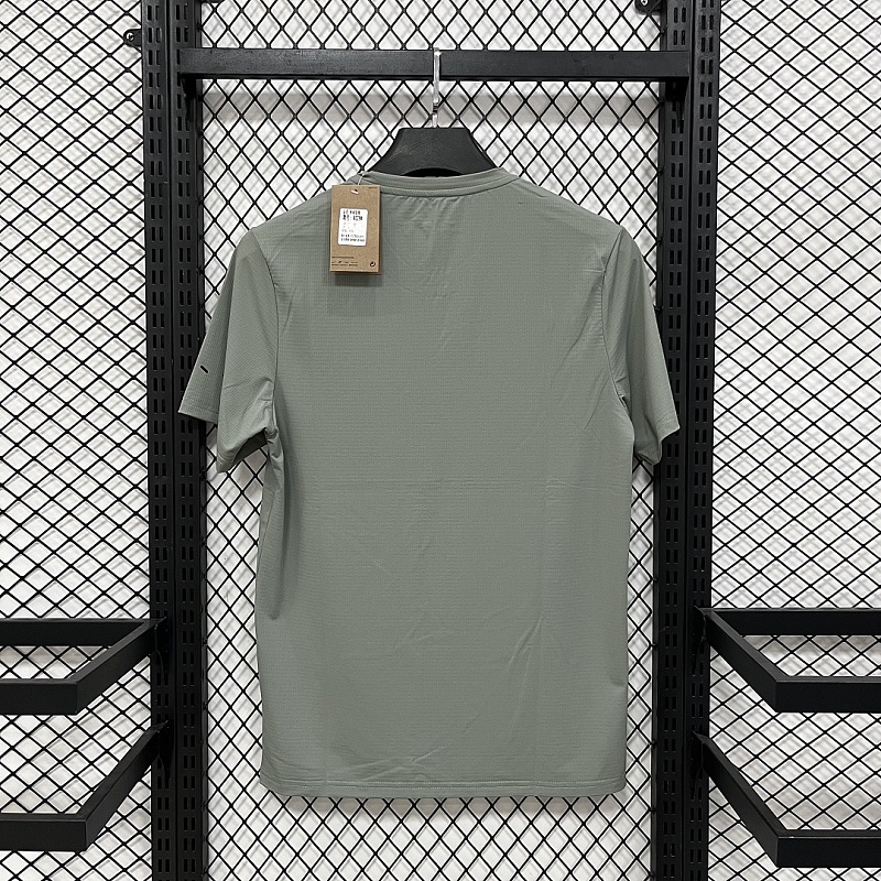 Nike T-shirt 2