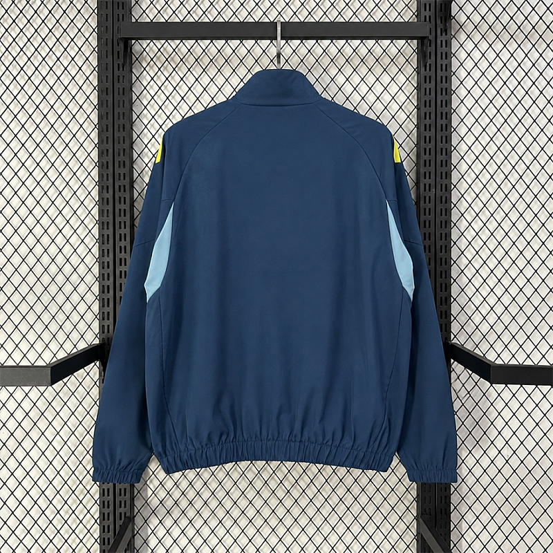 America Windbreaker · 5