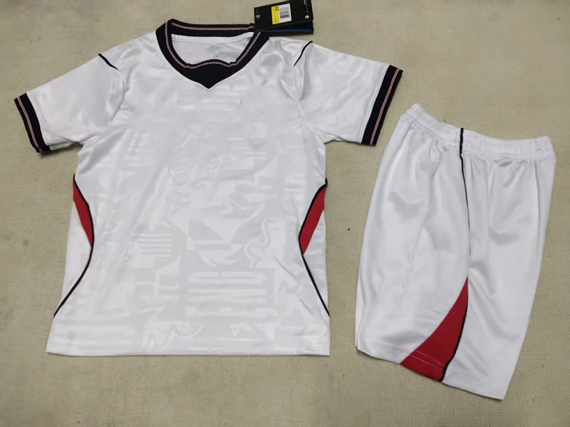 2026 England Home Kids 8 Teams Kit 16#-28# 8 · 4