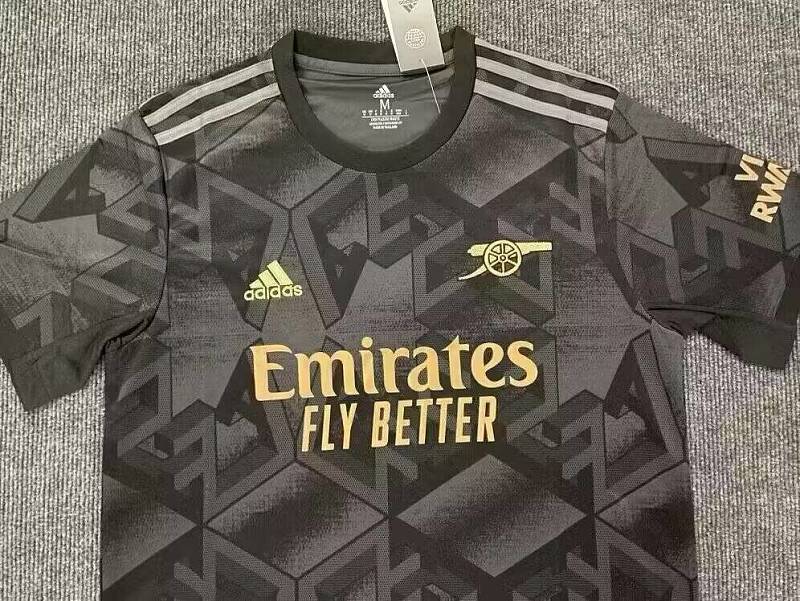 Arsenal Away Retro Jersey · 6