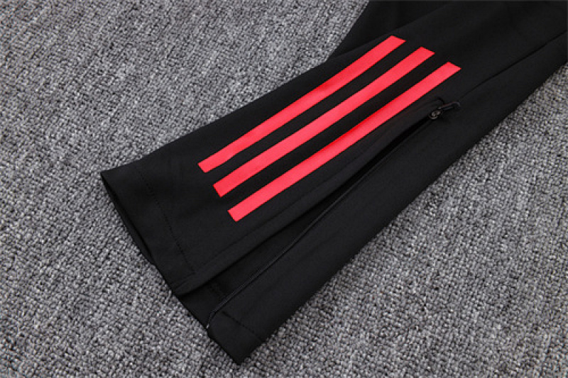 Manchester United Long Sleeve Tracksuit · 5