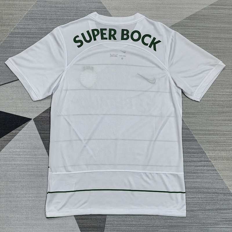 Sporting Cp Away Retro Jersey · 5