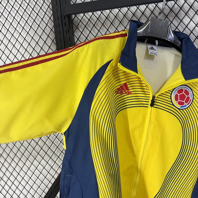 2026 Colombia Windbreaker · 4