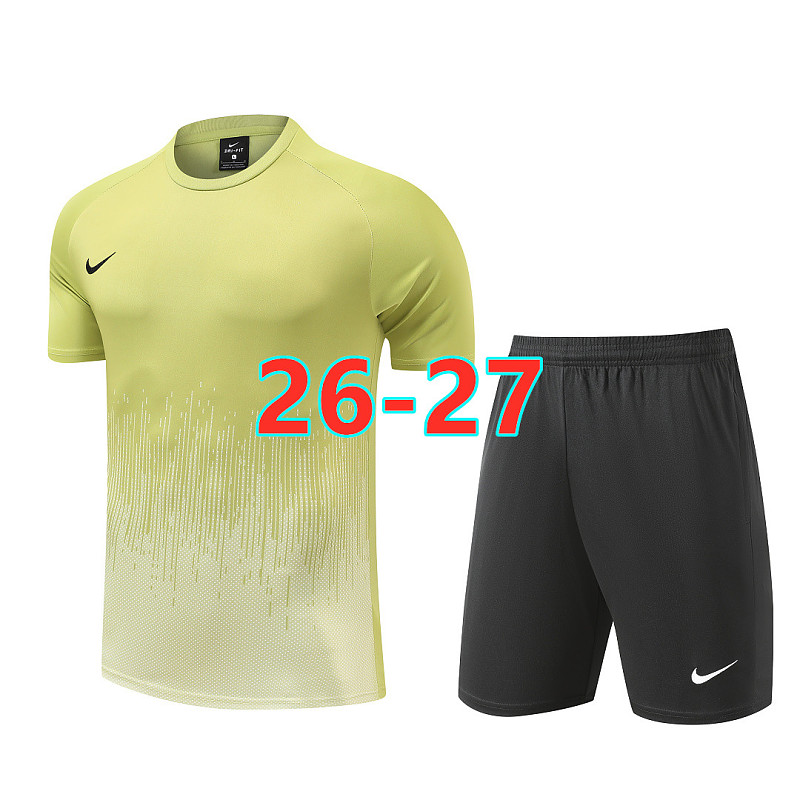 Nike Short Sleeve Tracksuit Kit