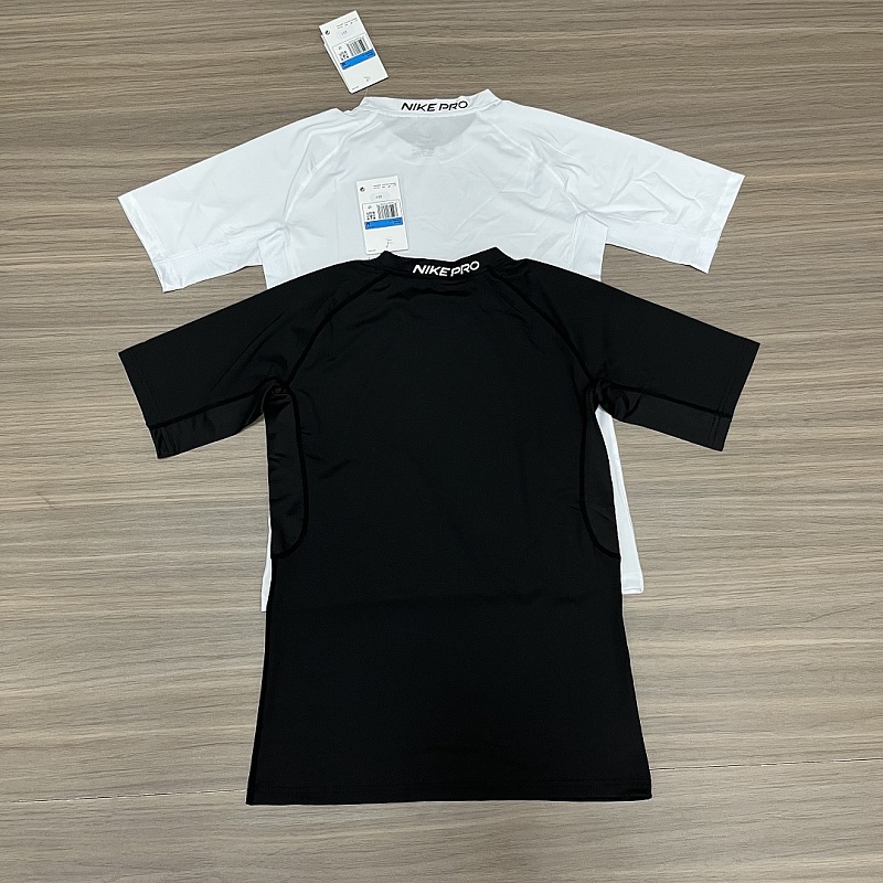 Nike T-shirt T · 2