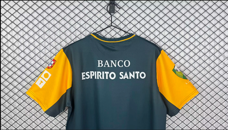 Sporting Cp Special Retro Fans Version Jersey · 2