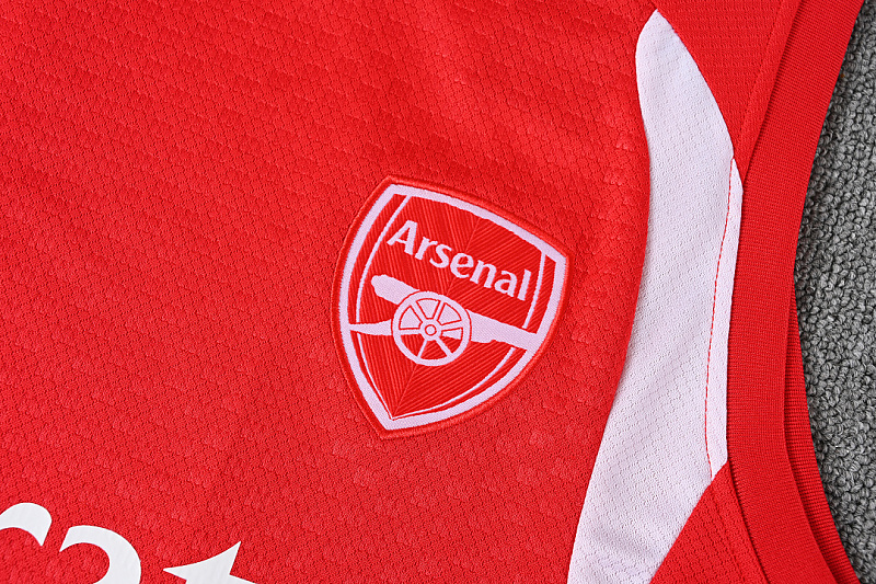 Arsenal Vest Tracksuit · 6
