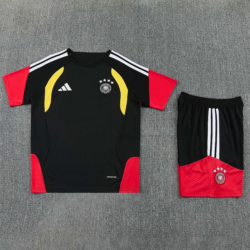 2026 Germany Kids Short Sleeve Tracksuit 20#-28# · 4