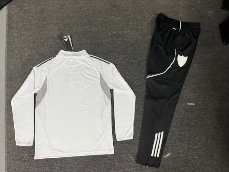 Sevilla Long Sleeve Tracksuit · 3