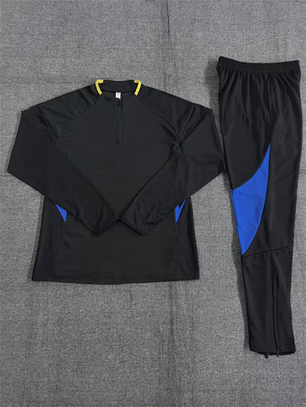 Manchester United Kids Long Sleeve Tracksuit 10#-18# · 2