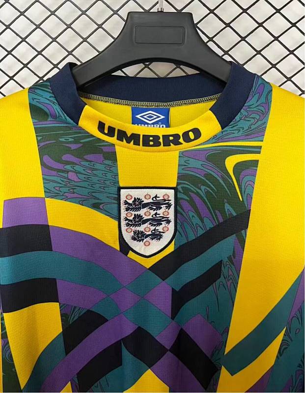 1996 England Goalkeeper Retro Fans Version Long Jersey · 4