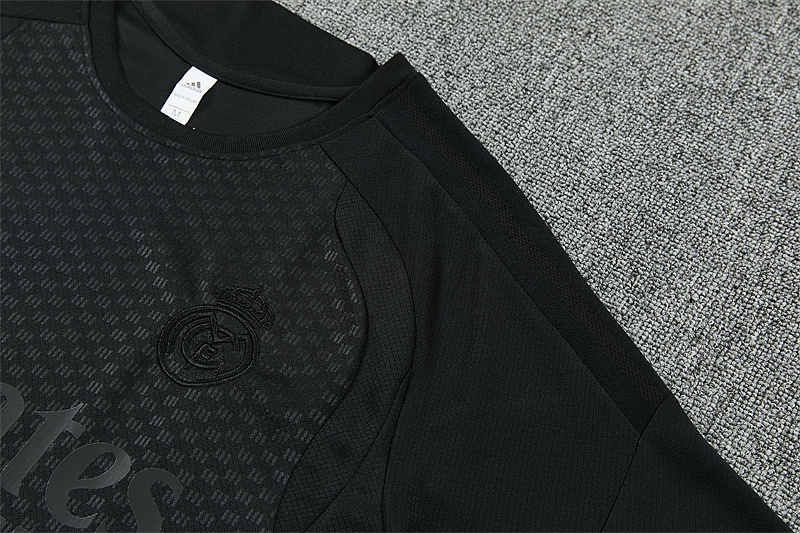 Real Madrid Short Sleeve Tracksuit 7