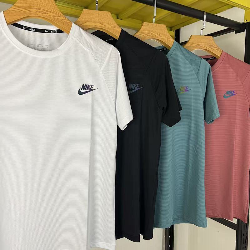 Nike T-shirt T 8