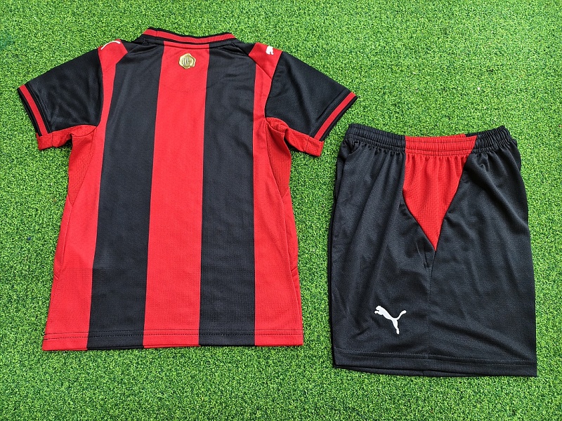 Ac Milan Home Kids Player Jersey+shorts Kit 16#-28# Ac · 5