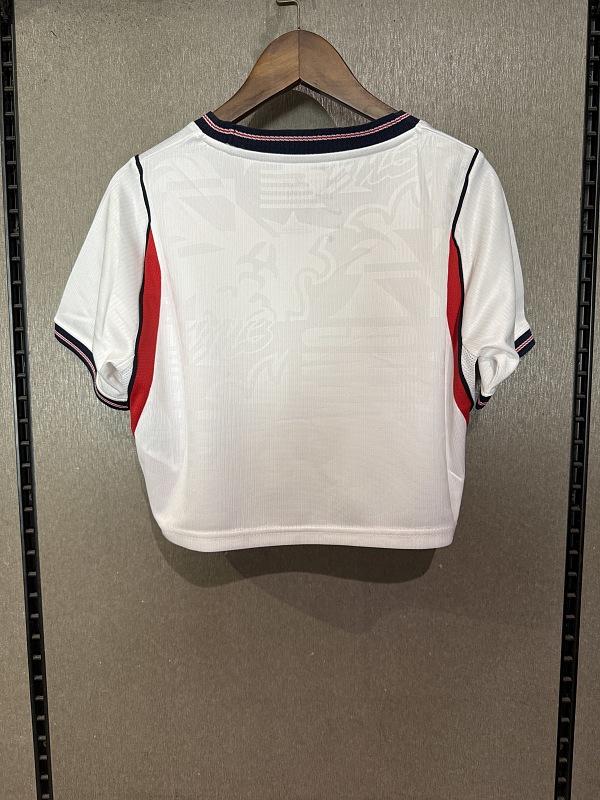 2026 England Home Women 32 Team Jersey 32 · 2