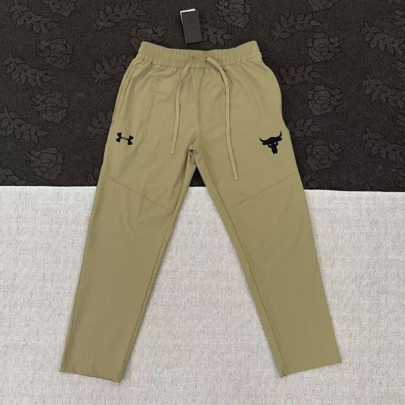 Under Armour Pant · 4