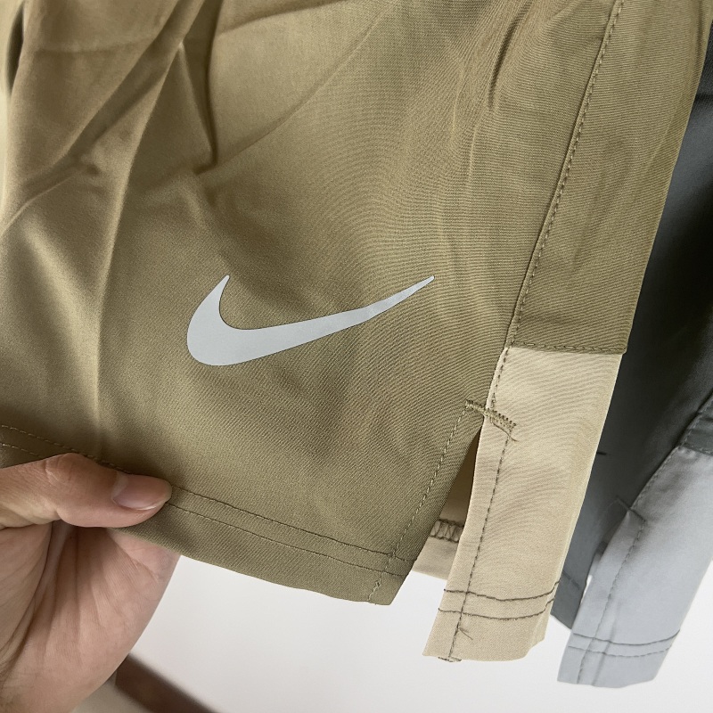 Nike Shorts 10